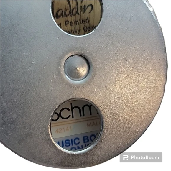 Disney Alladin Rotating music box Schmid Vintage 1993 plays a "A friend like Me" - Picture 14 of 14